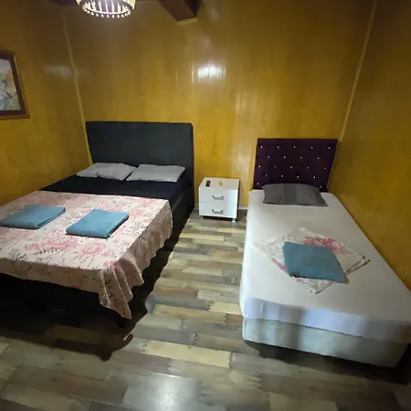 Amintas Hostel