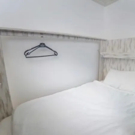 Amintas Hostel *