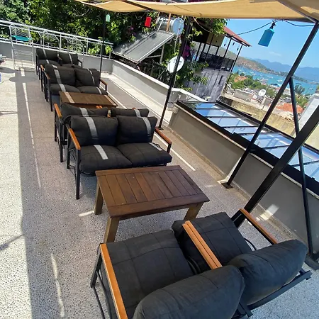 Amintas 페티예